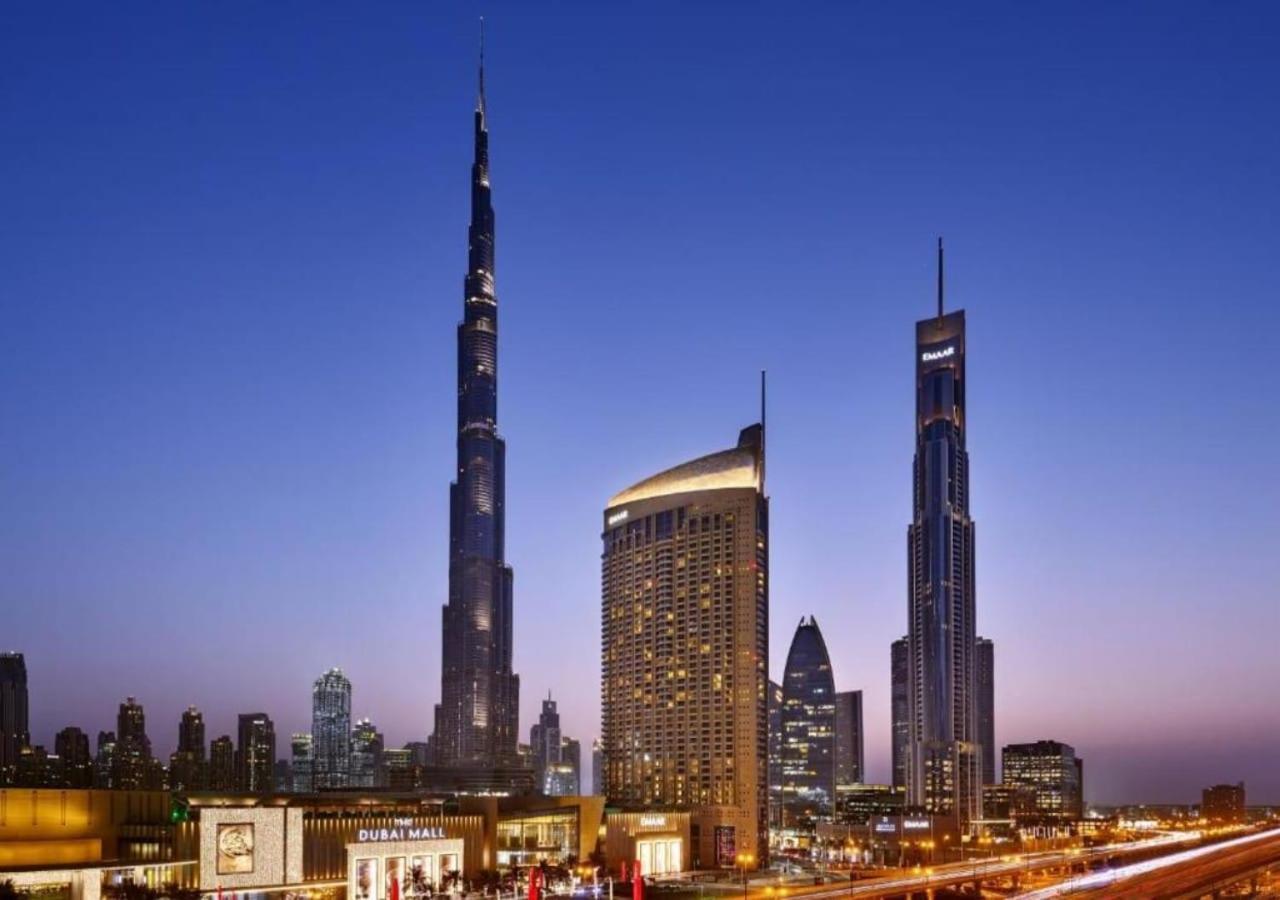 Deluxe Stay - Address Dubai Mall -The Residence Exterior photo