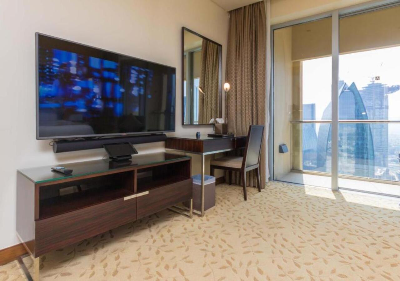 Deluxe Stay - Address Dubai Mall -The Residence Exterior photo